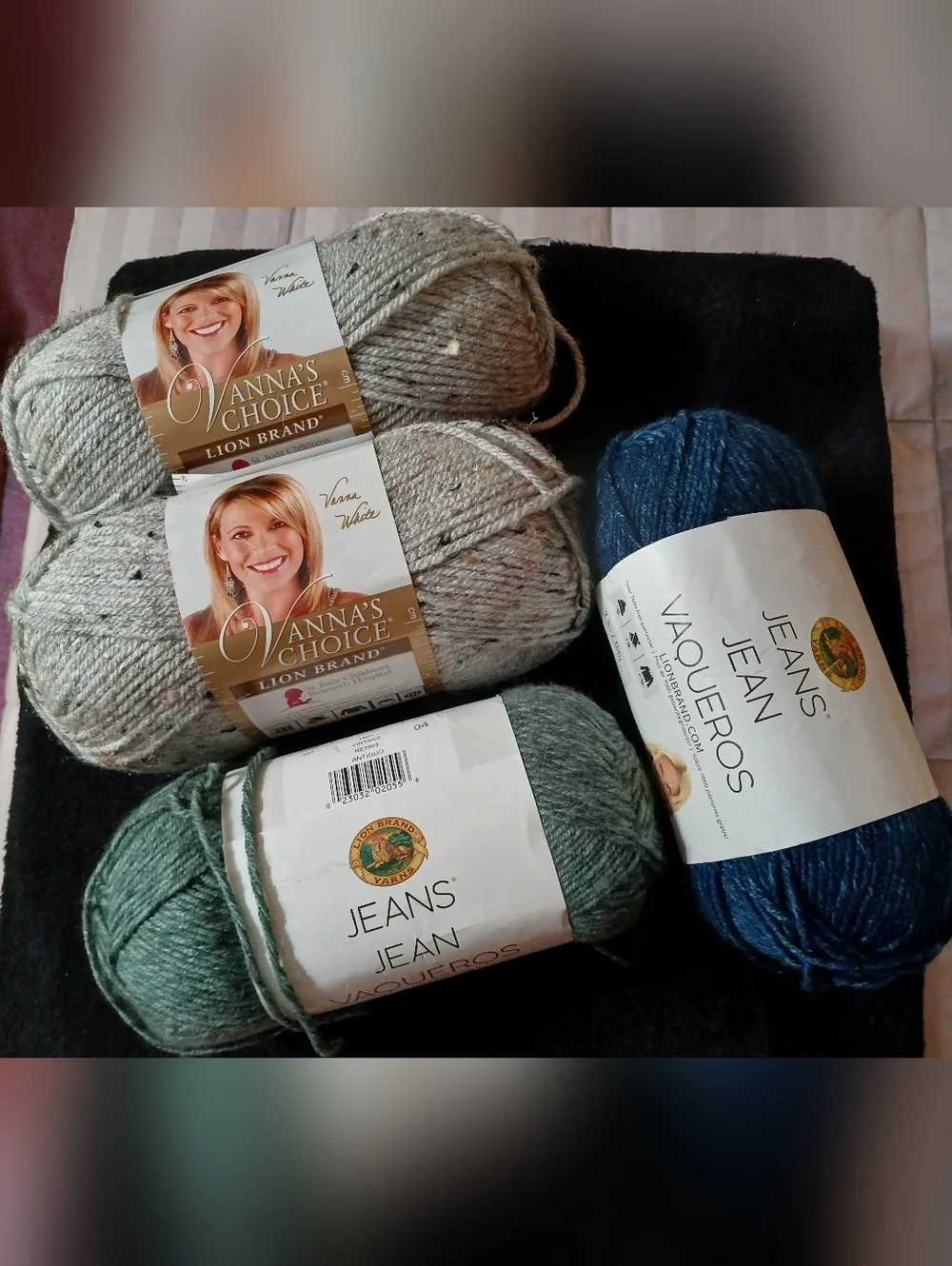 Lot of Vanna White Jean Vaqueros Multicolor Yarn NEW - Picture 1 of 1